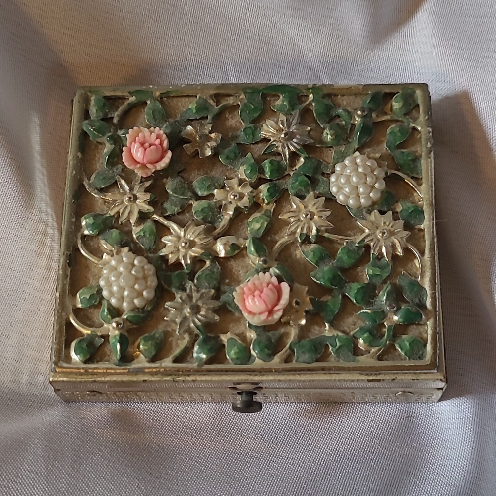 Dorset Fifth Avenue Floral Metal Powder Box w/ Mirror, Lined Rectangle